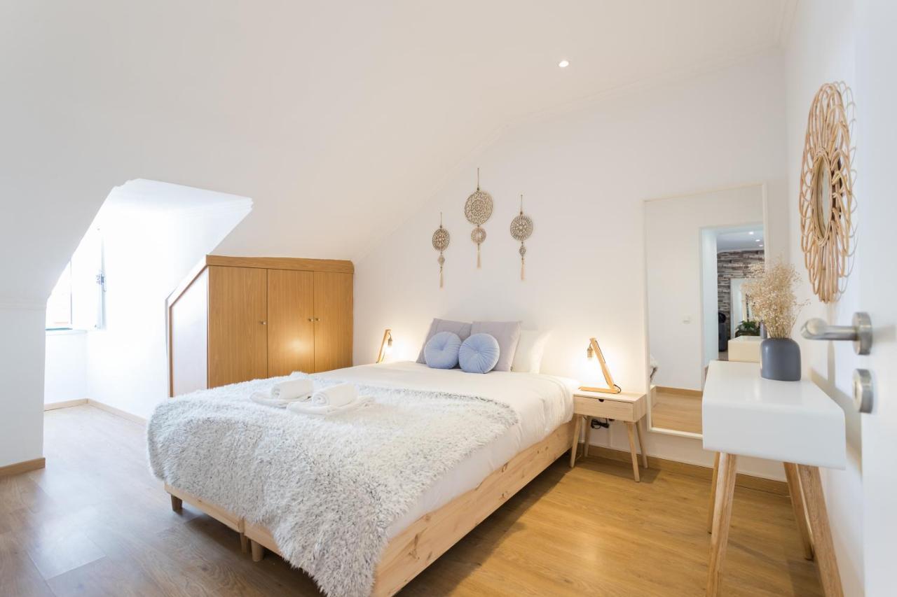 Rato Cozy 3Br W/Balcony - By Lu Holidays Apartamento Lisboa Exterior foto
