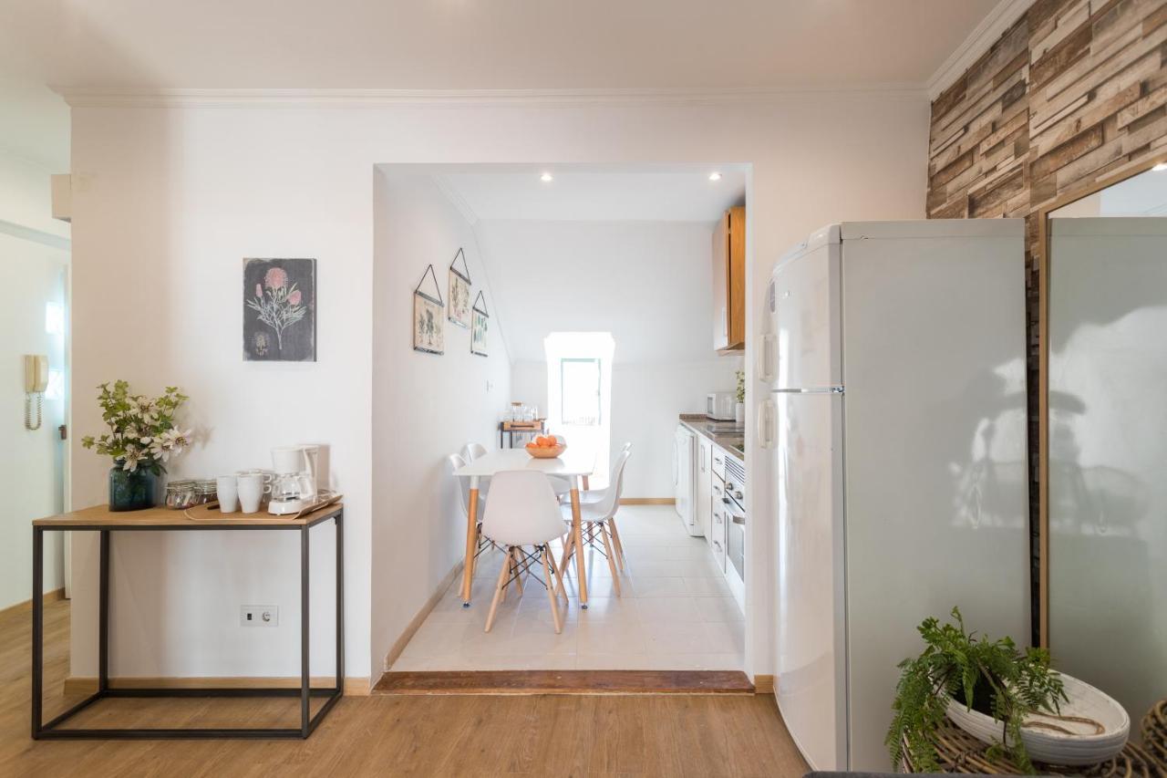 Rato Cozy 3Br W/Balcony - By Lu Holidays Apartamento Lisboa Exterior foto